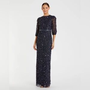 MAC DUGGAL 93790 NWT Sequined Elbow Sleeve Gown